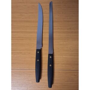 Vintage‎ Pair Of Forgecraft USA Stainless Steel Serrated Knives.